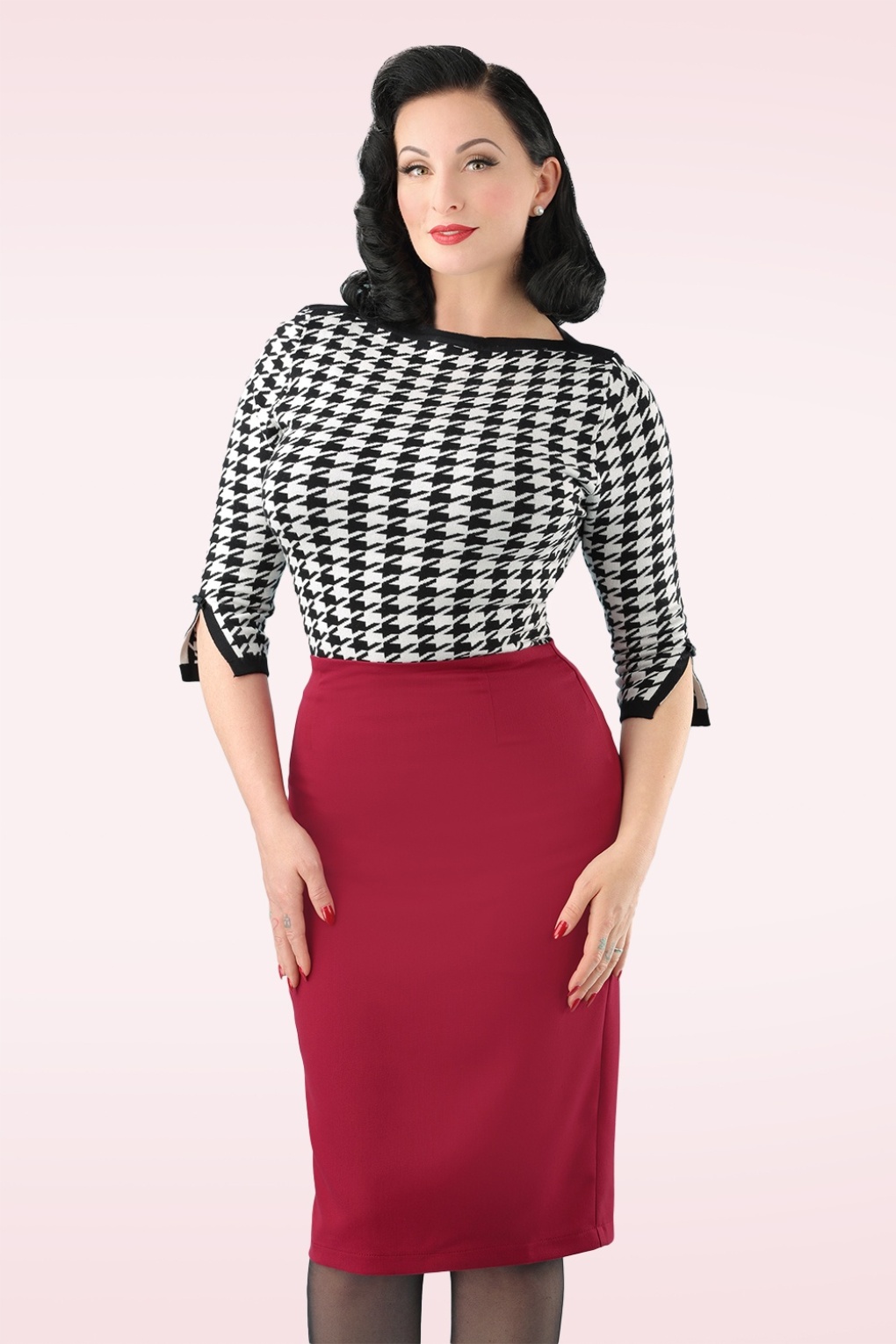 282688-Banned-Paula-Pencil-Skirt-120-20-22367-20170828-0003-2LW-full