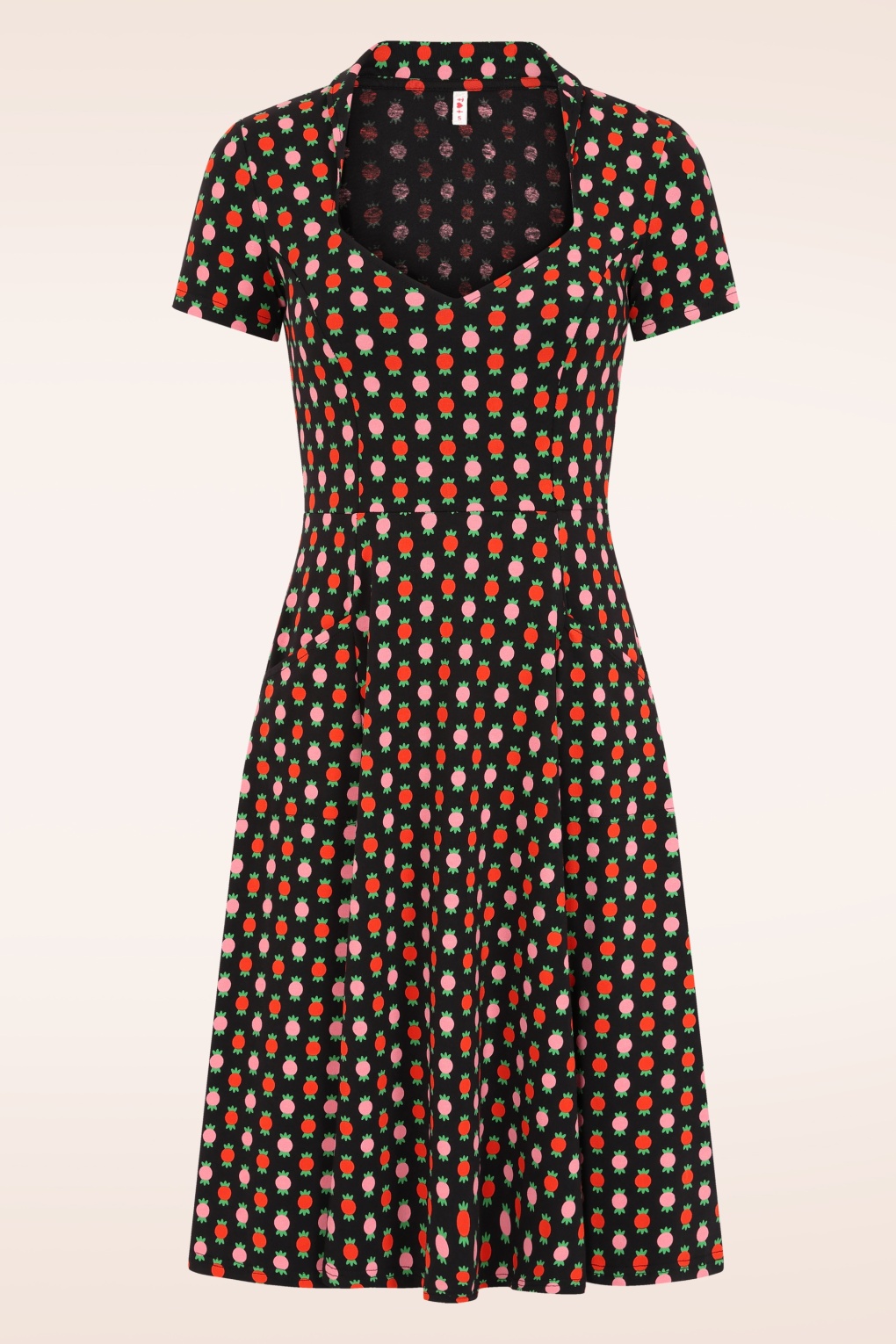 289126-Blutsgeschwister-55295-Dress-Midi-Black-Red-Fruit-251121-001W-full