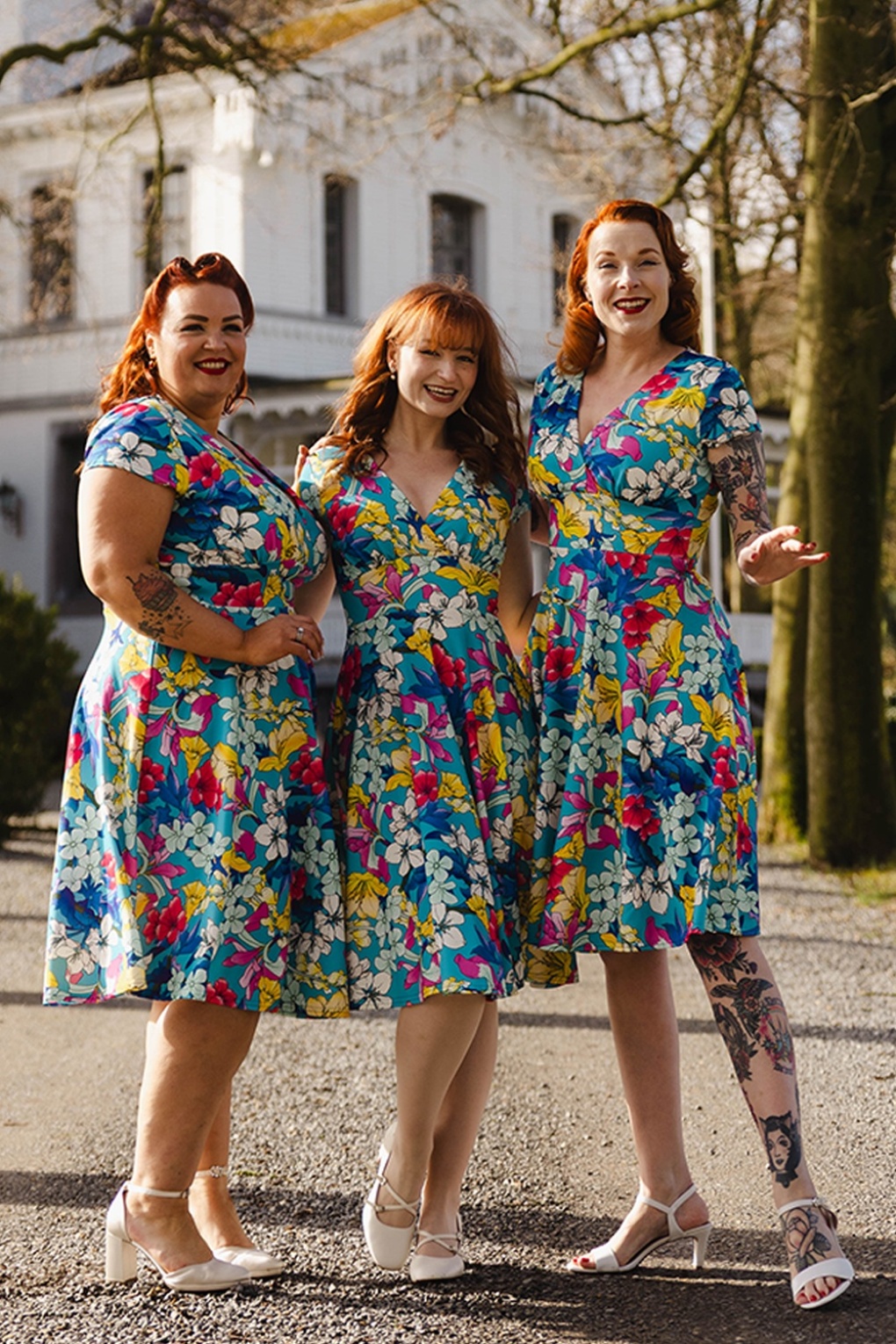 289516-Vintage-Chic-56076-Blue-floral-Dress-005M-full